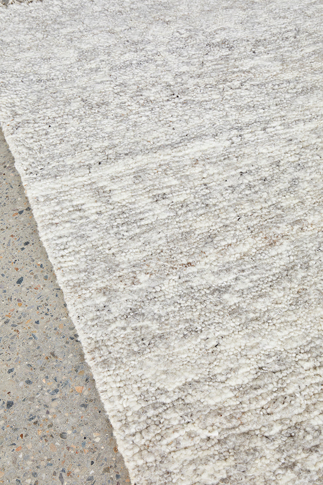 Darren Palmer Travertine Silver Rug